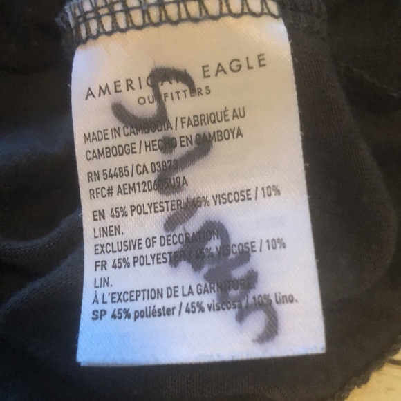 American Eagle, spaghetti strap, bust ruffle, cropped tank top - junior size L - Picture 5 of 9